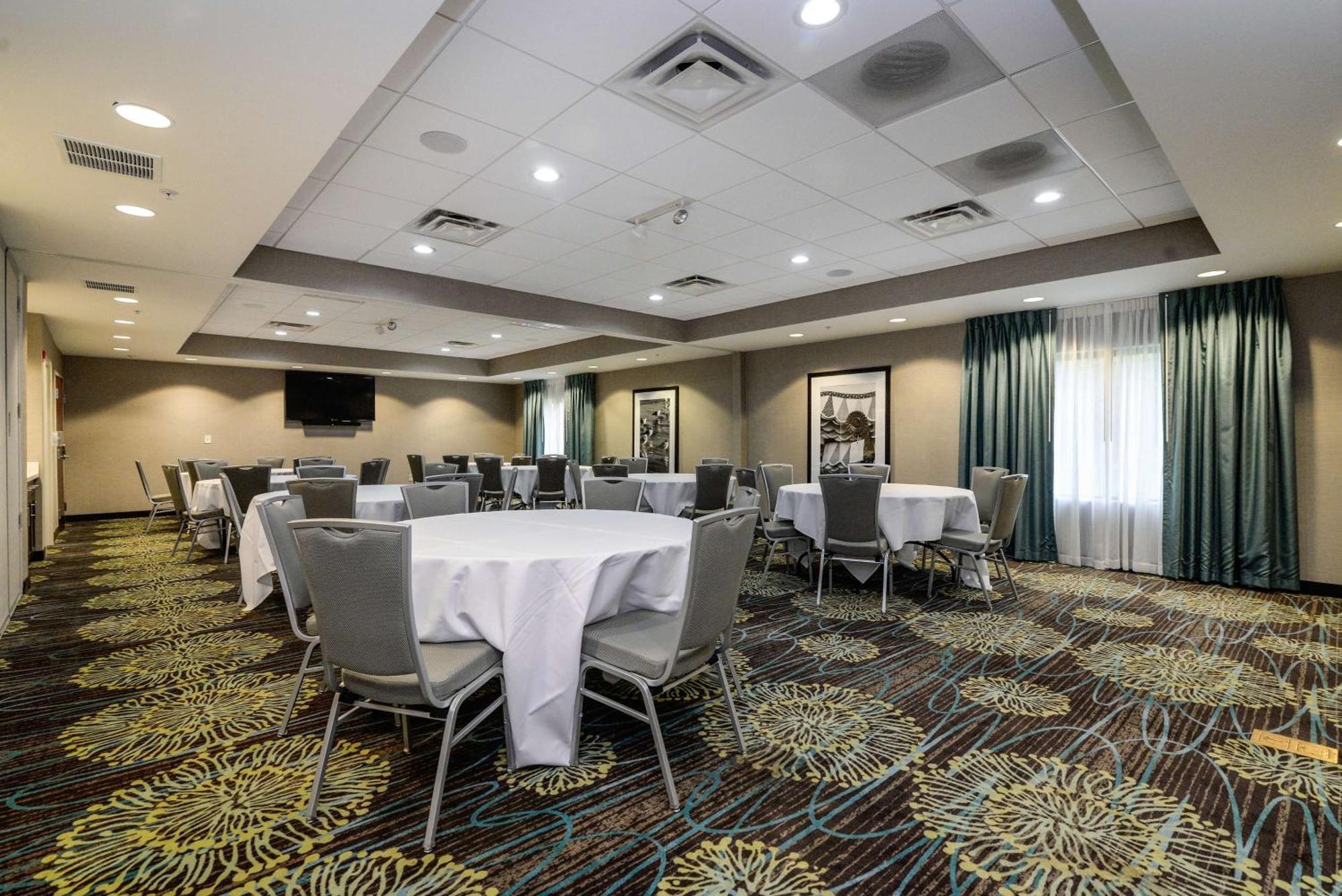 Hampton Inn Brighton Mi Luaran gambar