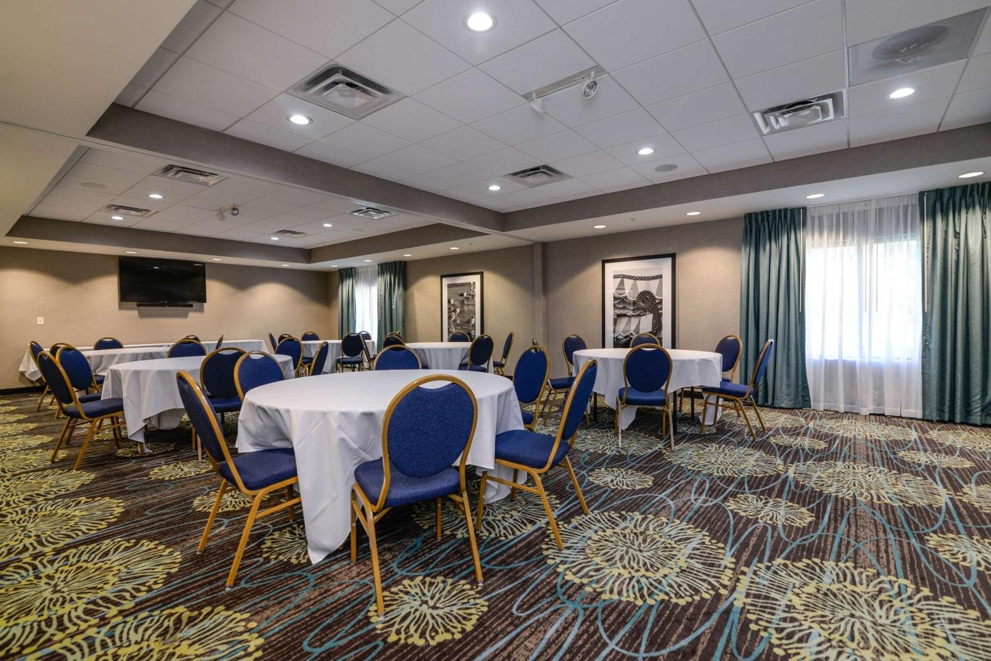 Hampton Inn Brighton Mi Luaran gambar