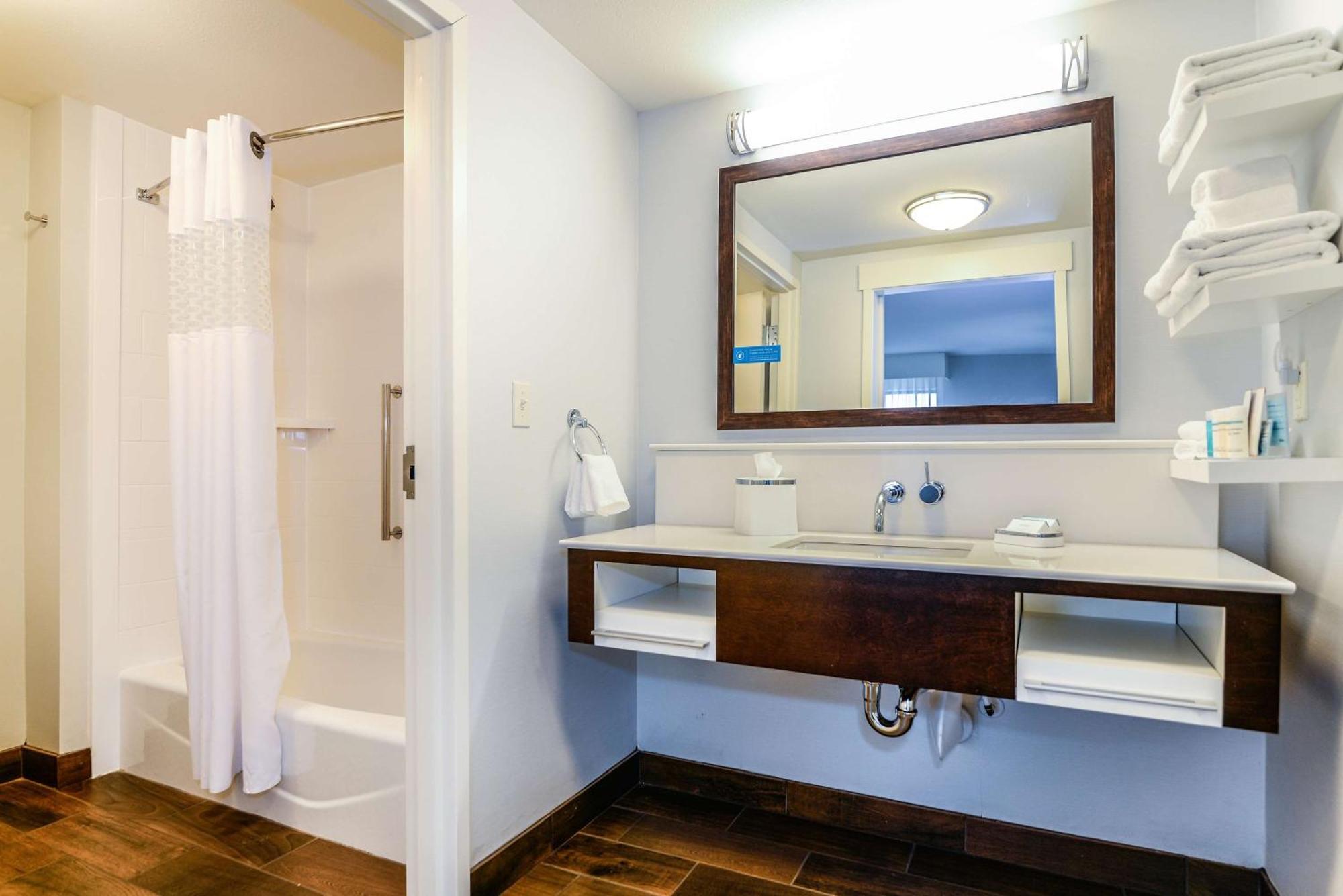 Hampton Inn Brighton Mi Luaran gambar