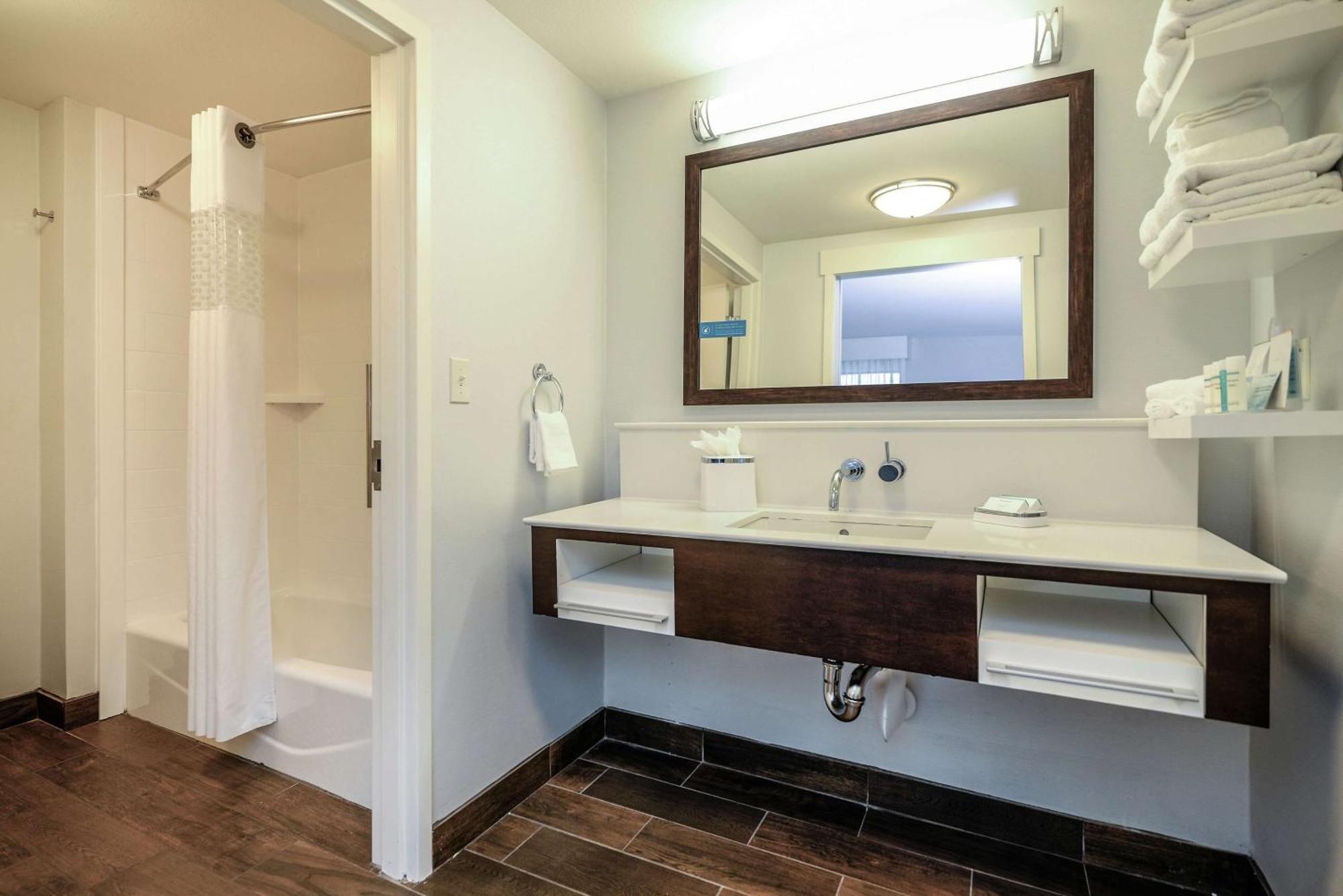 Hampton Inn Brighton Mi Luaran gambar