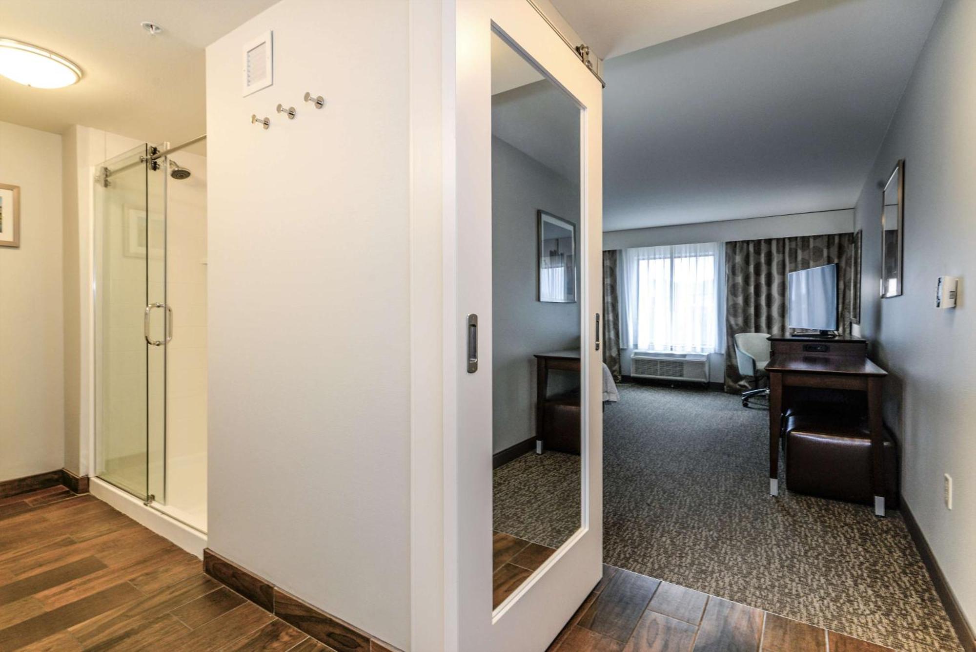 Hampton Inn Brighton Mi Luaran gambar