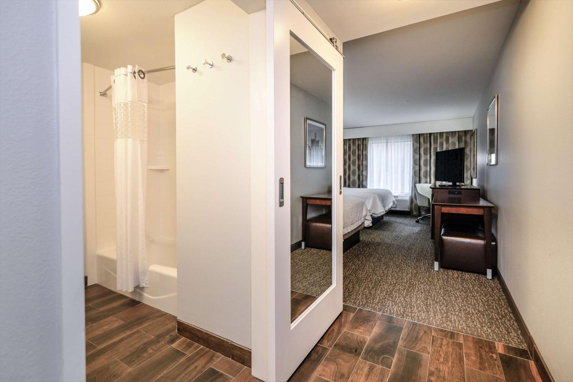 Hampton Inn Brighton Mi Luaran gambar