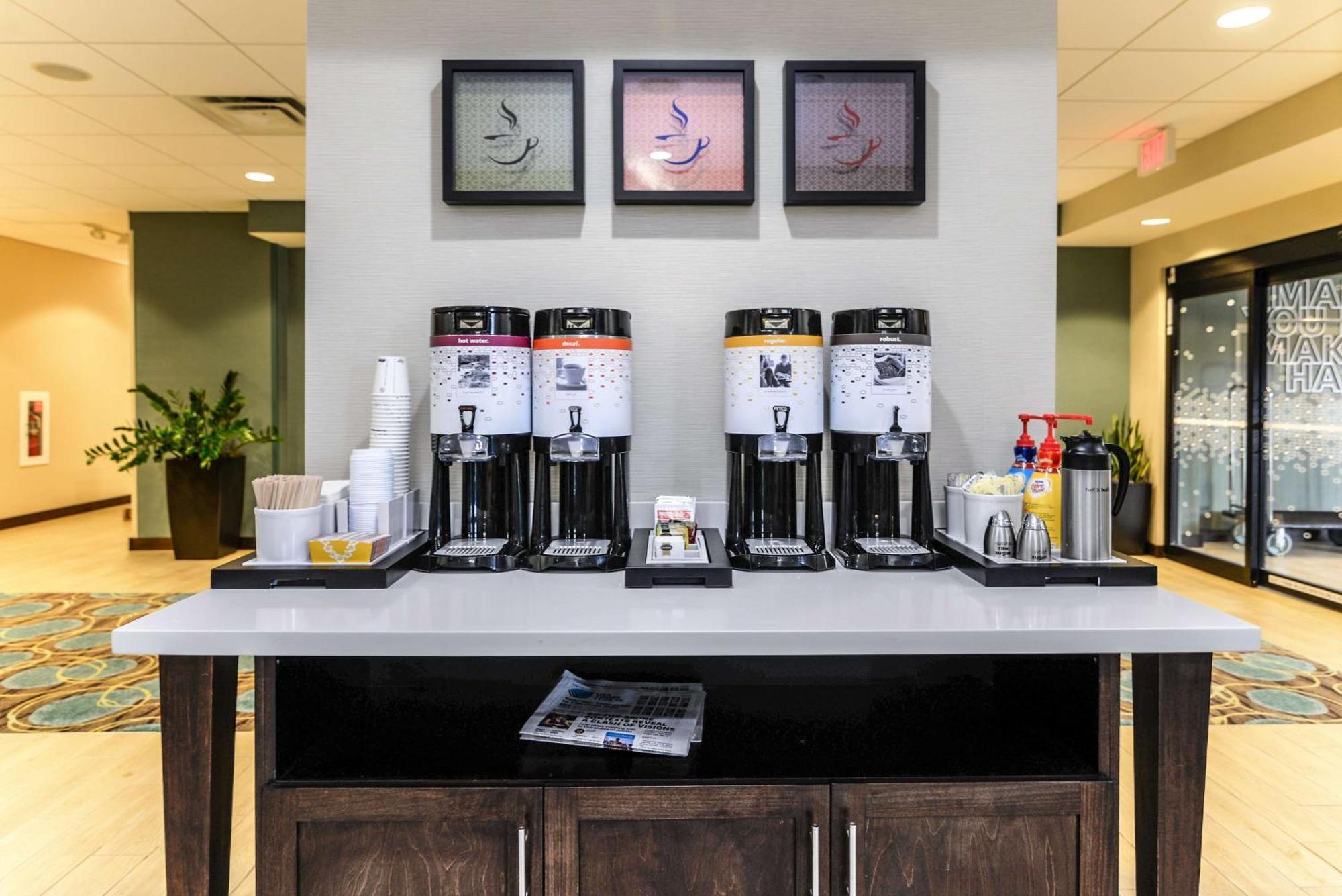 Hampton Inn Brighton Mi Luaran gambar