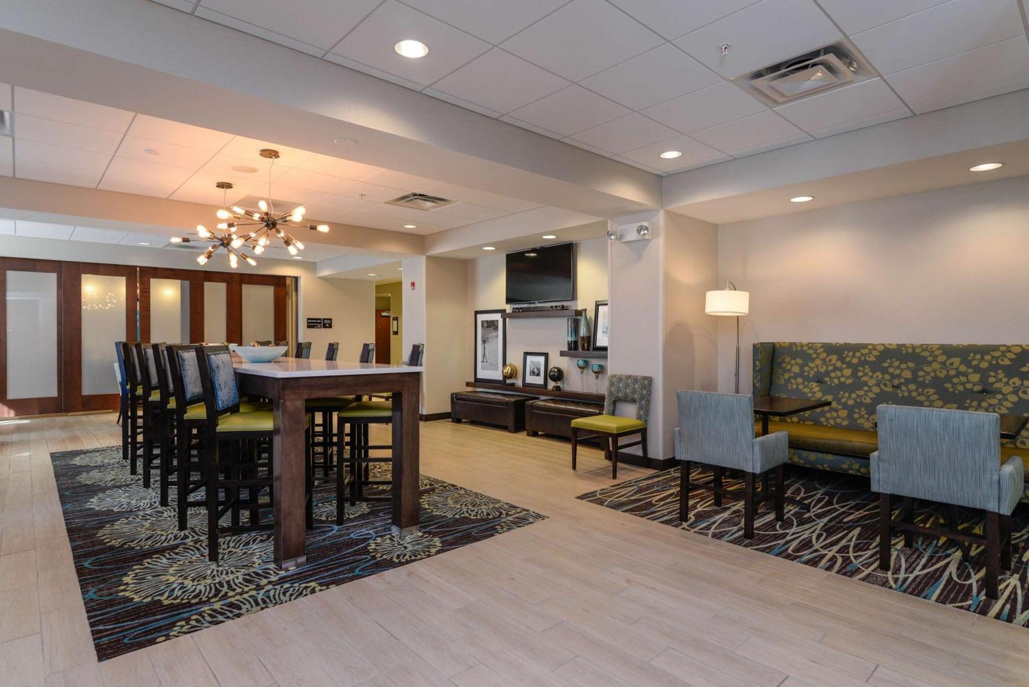 Hampton Inn Brighton Mi Luaran gambar